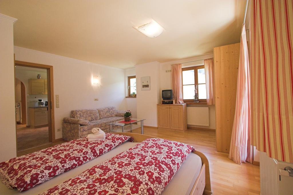 Apartments Dilln Gütl Tires Habitación foto